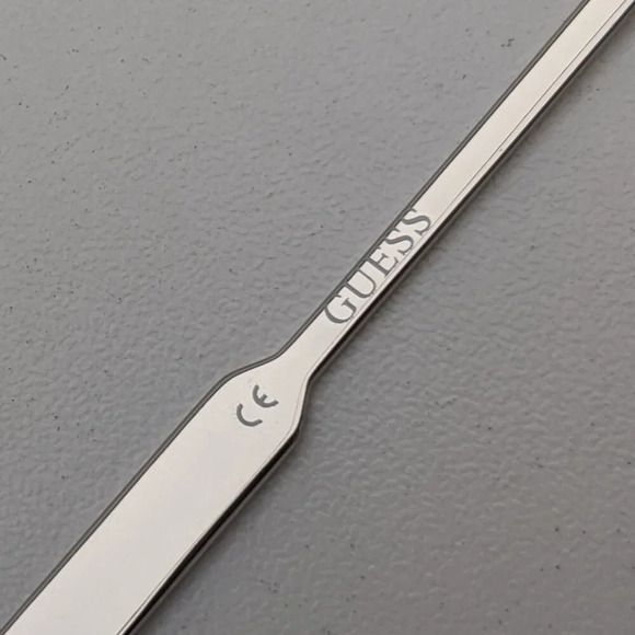 🕶️ Guess GU7228 SI-4 Aviator Sunglasses 57/14-135 / JLE605🕶️ - Picture 5 of 8